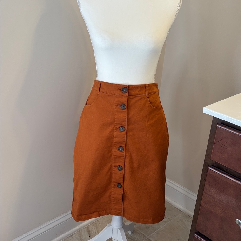 Button-Front Loft Women's Skirt